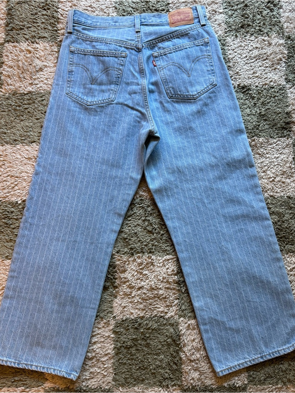 Light Blue Pinstripe Straight-Leg Levi’s. - Picture 5 of 11